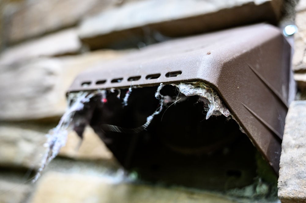 dirty-exterior-dryer-vent