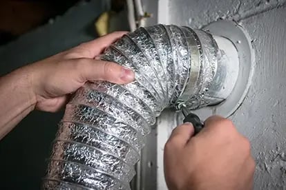 person-removing-vent-tube_Resized